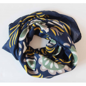 Carré Soie Anastasia Marine/ Navy